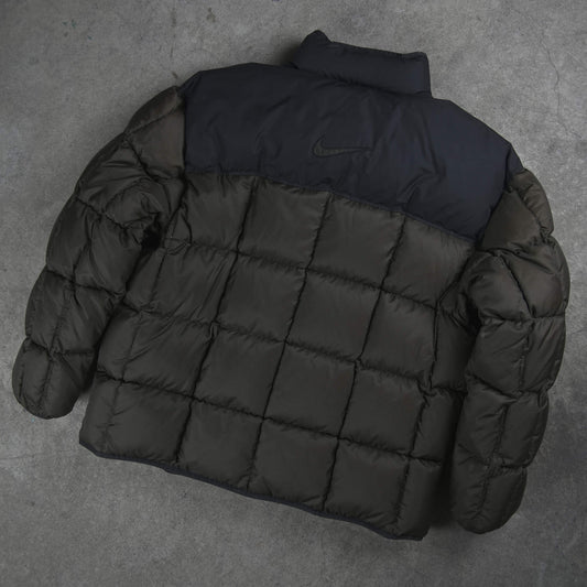 Nike Vintage Puffer Jacket Brown (XL)