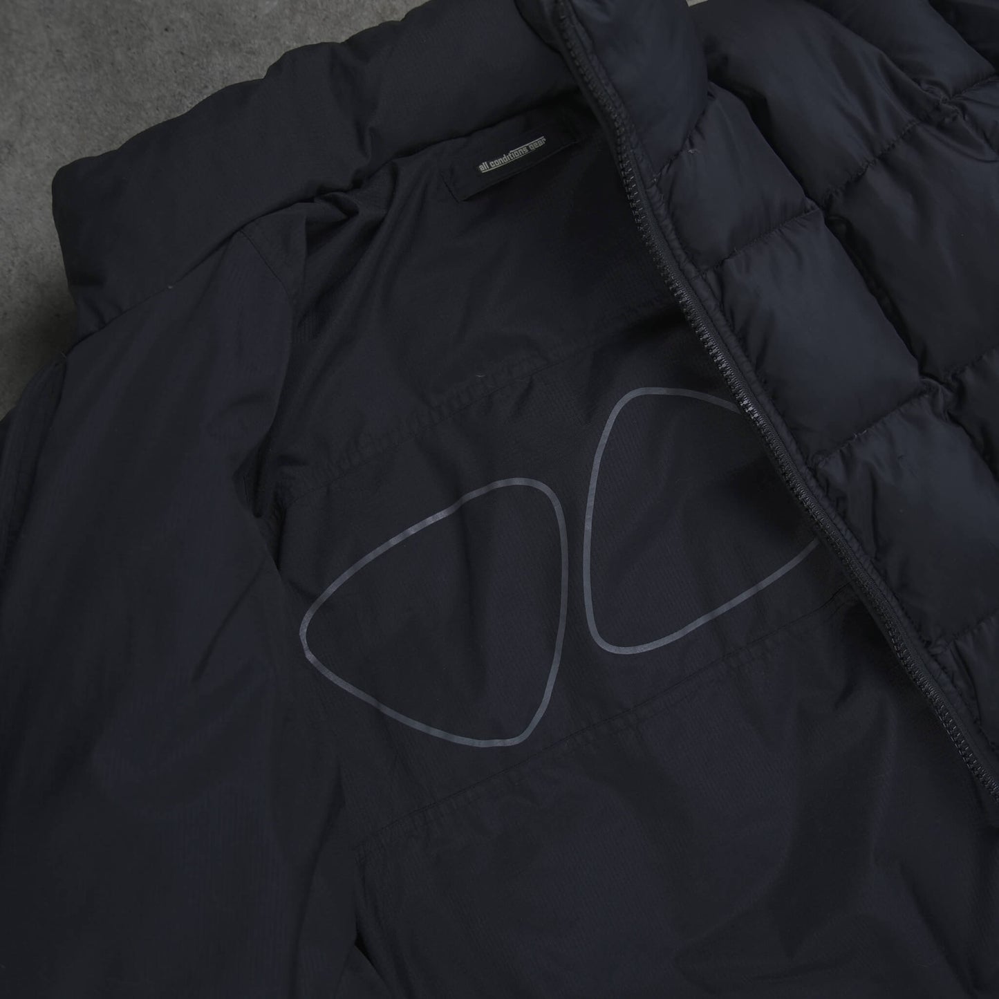 Nike ACG Reversible Vintage Puffer Jacket Black (S)