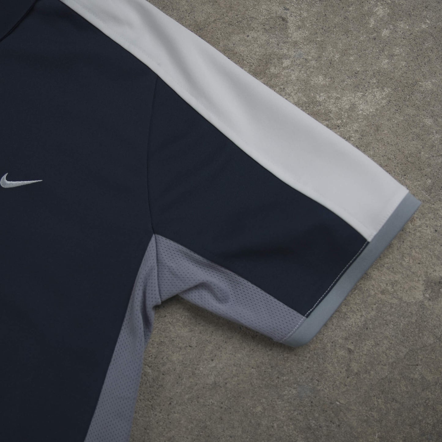 Nike Air Max Series 87 Vintage Polo Shirt Navy (M)