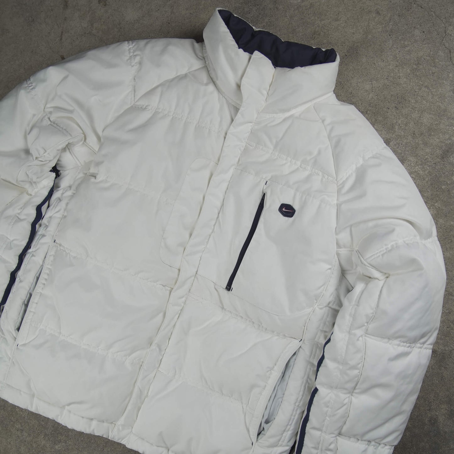 Nike Hex Vintage Puffer Jacket White (L)