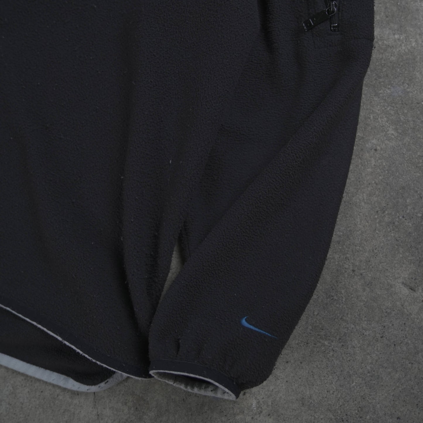 Nike Vintage Spellout 1/4 Zip Fleece Black (M)