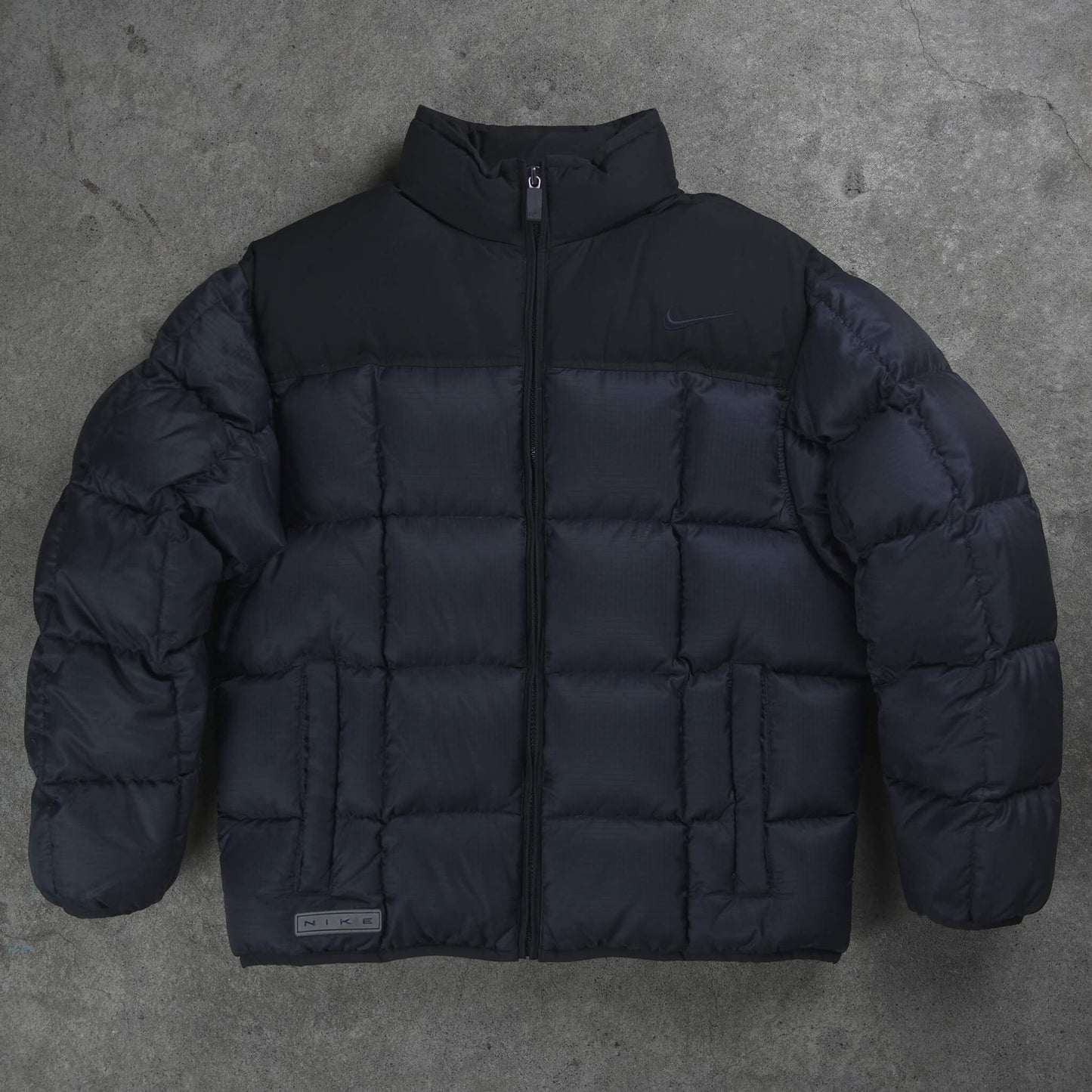Nike Vintage Puffer Jacket Black (Fit XS-S)