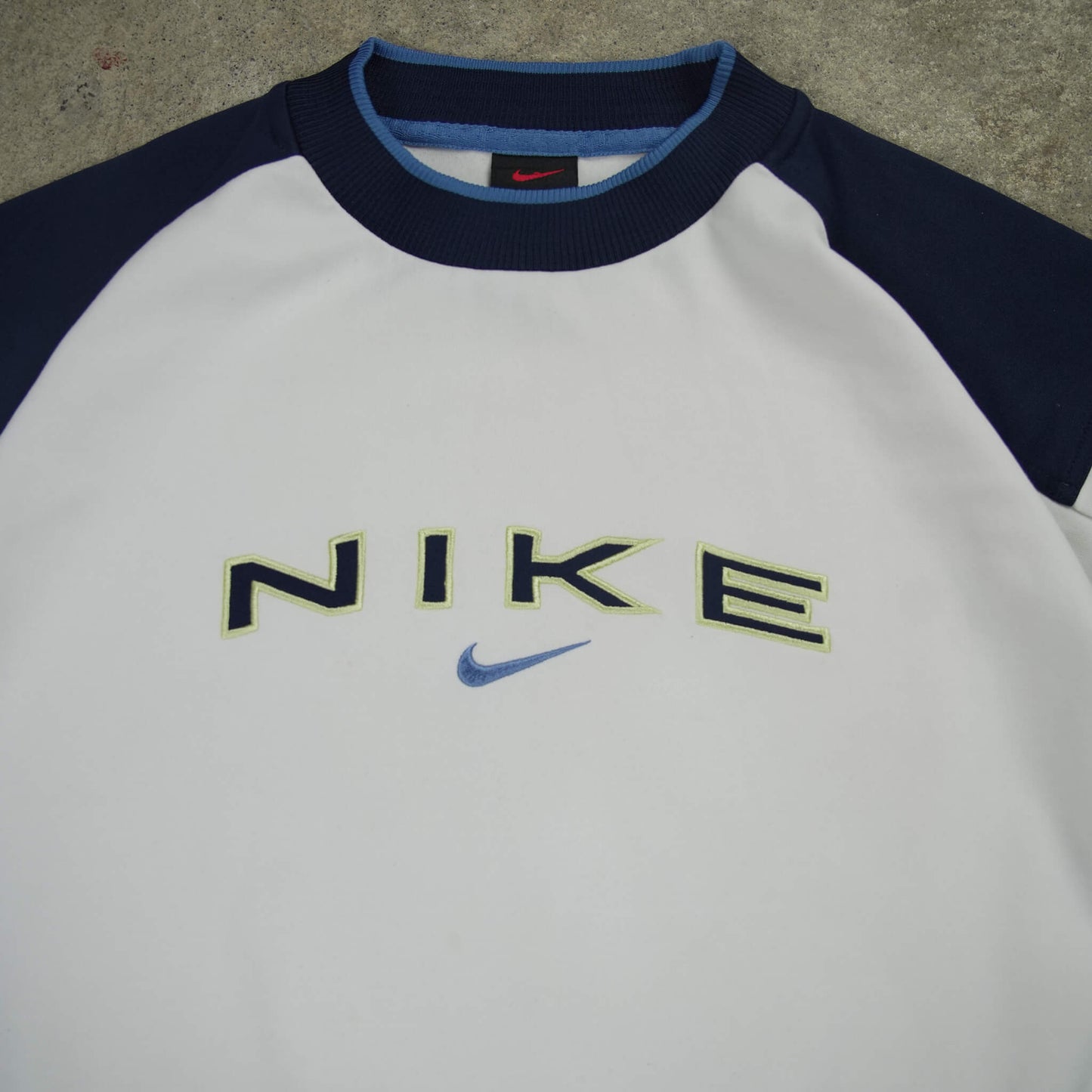 Nike Vintage Spellout Sweater White (Kids XL)